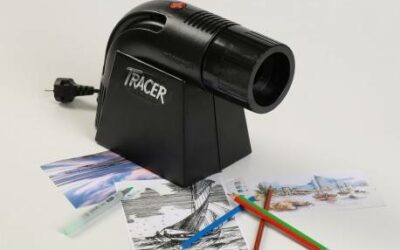 L’outil de projection Episcope est idéal pour projeter un dessin ou une illustration et pour l’agrandissement de vos modèles.